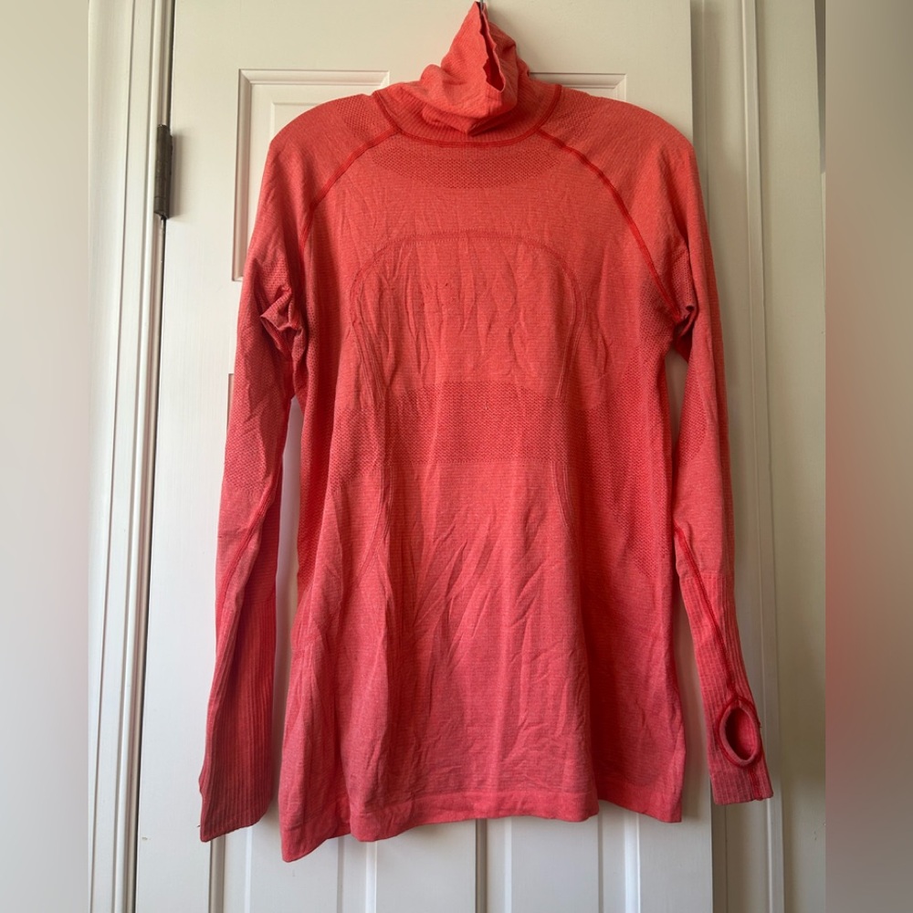 Lululemon run swiftly mock turtleneck size 10